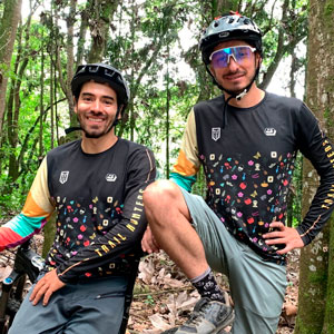 Trail Hunters local guides riding in Colombia
